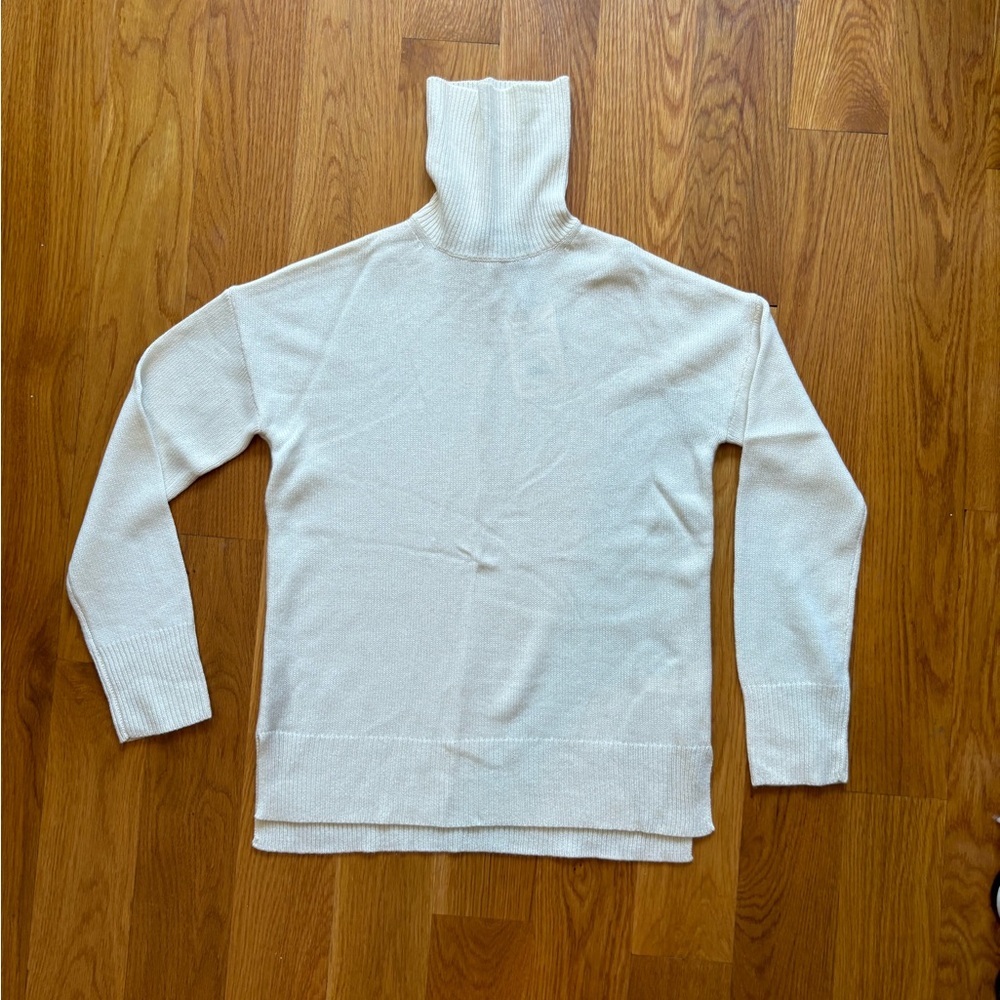Theory Cashmere Slouchy Turtleneck Sweater